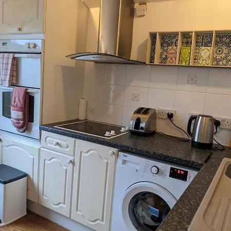 Lejlighed First Floor Apartment In Victorian House *